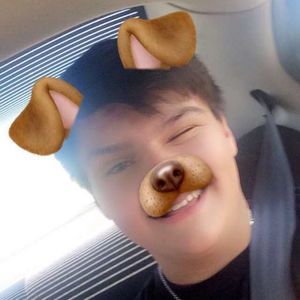 Meet your Posher, Devin